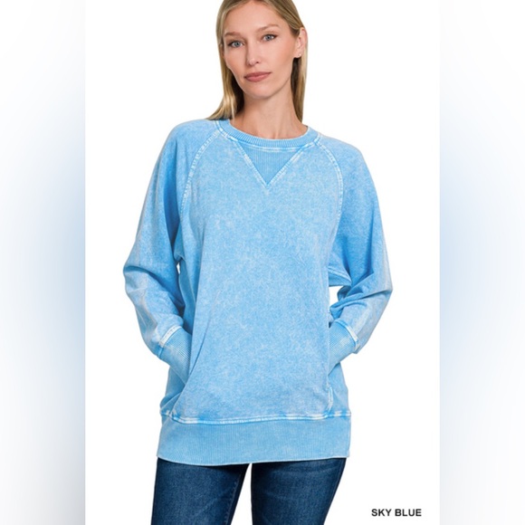 Zenana Tops - NWT ZENANA HALO WASHED FRENCH TERRY ROUND NECK PULLOVER